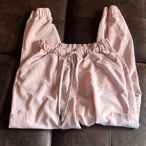 Women’s Jaanuu jogger scrub pants